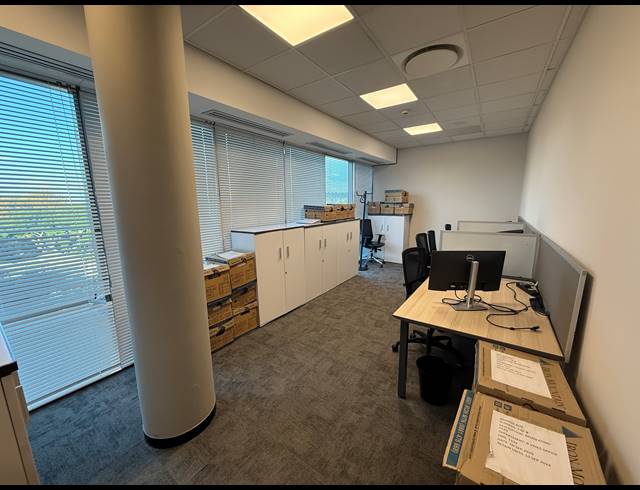 1,593M² OFFICE TO LET IN ROSEBANK